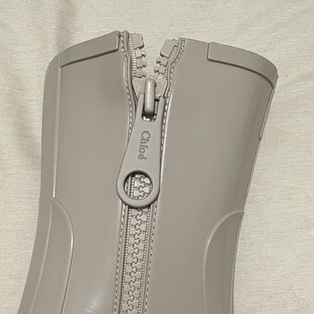 Chloe Rain Women's Boots View 2